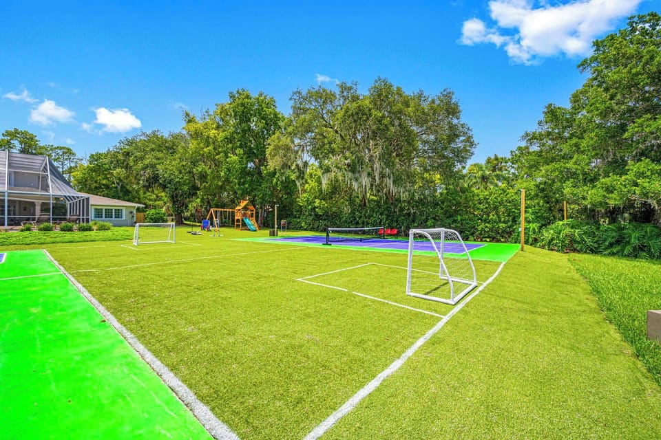 Sport court