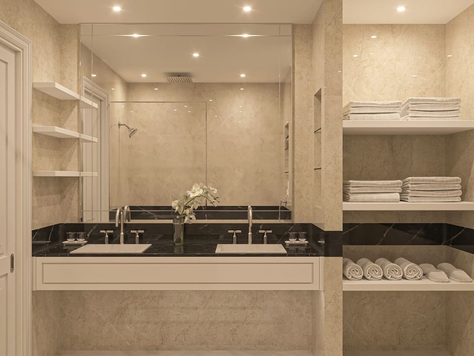 Swim up Luxury King Suite | Bathroom | Shower, rainfall showerhead, designer toiletries, hair dryer