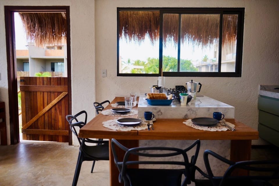 Villa | Dining