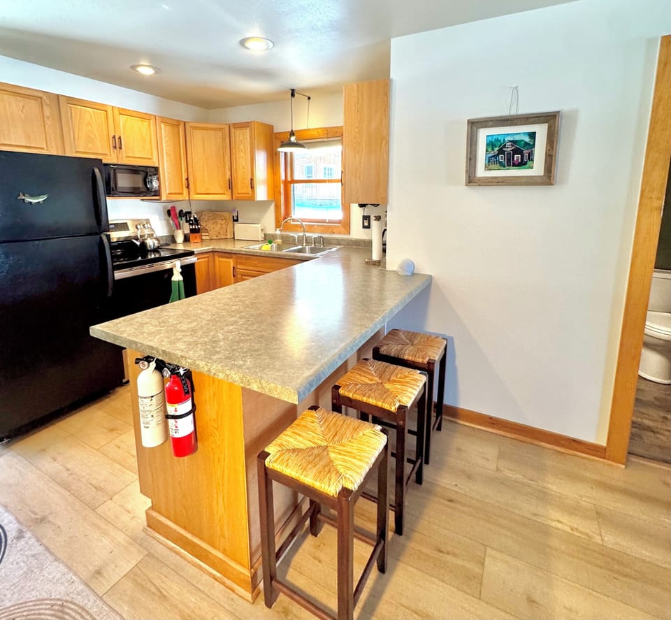 breakfast bar