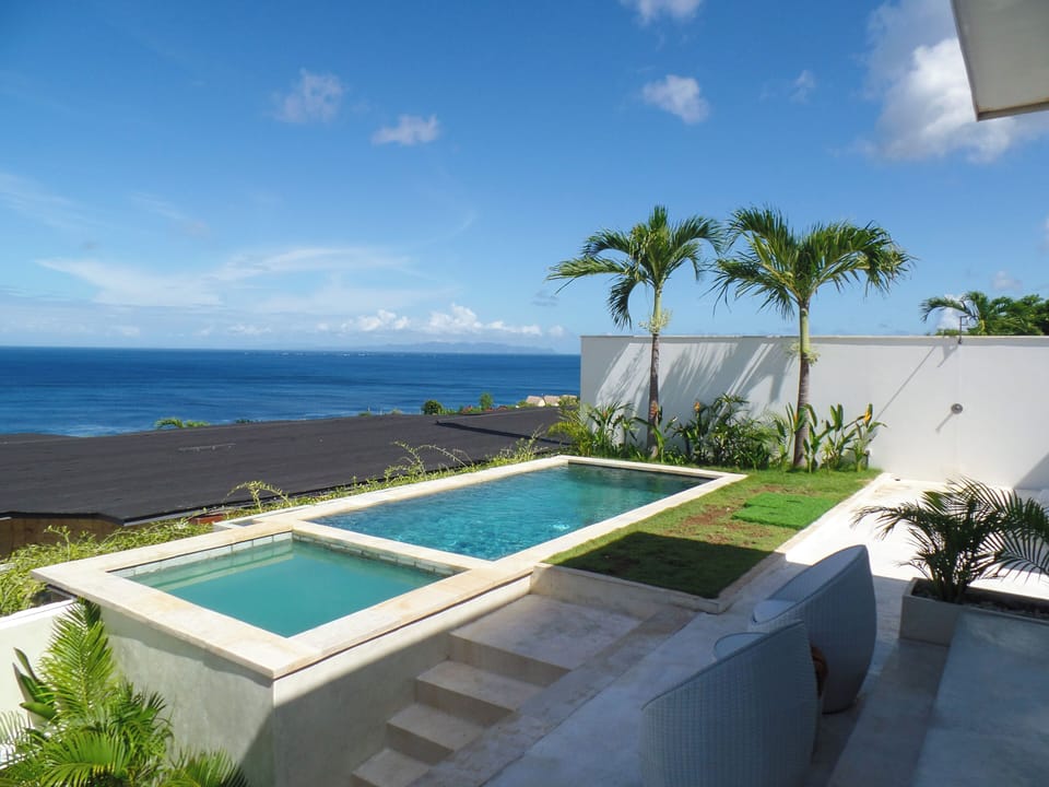 Private pool