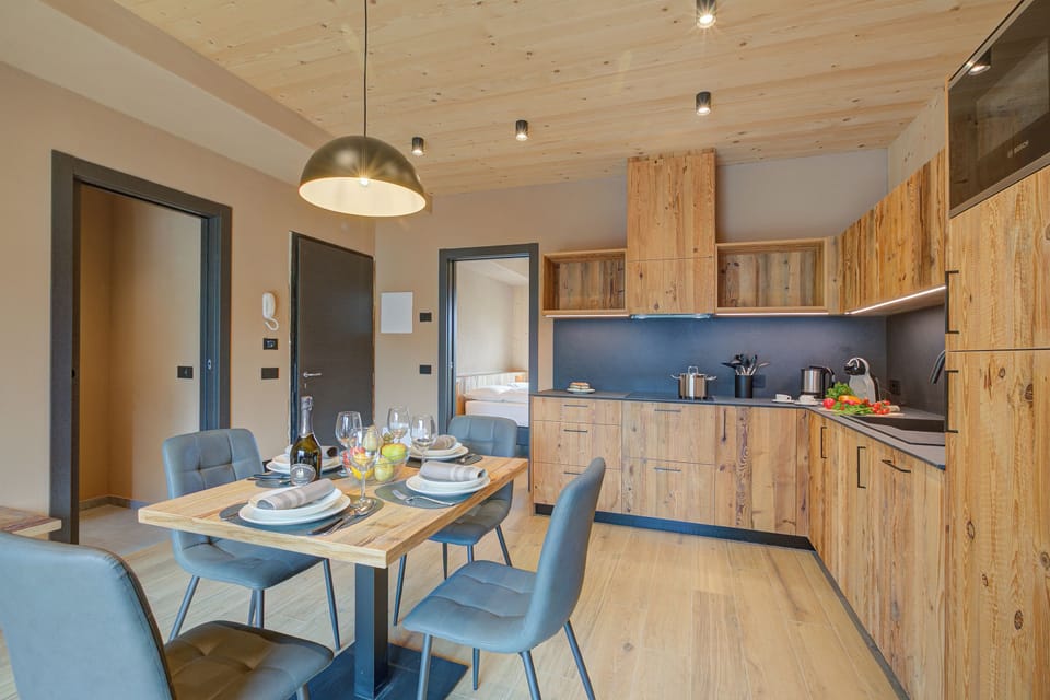Kitchen and dining area