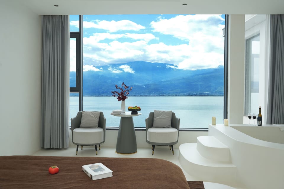 Royal Double Room, Ocean View | Premium bedding, minibar, desk, laptop workspace