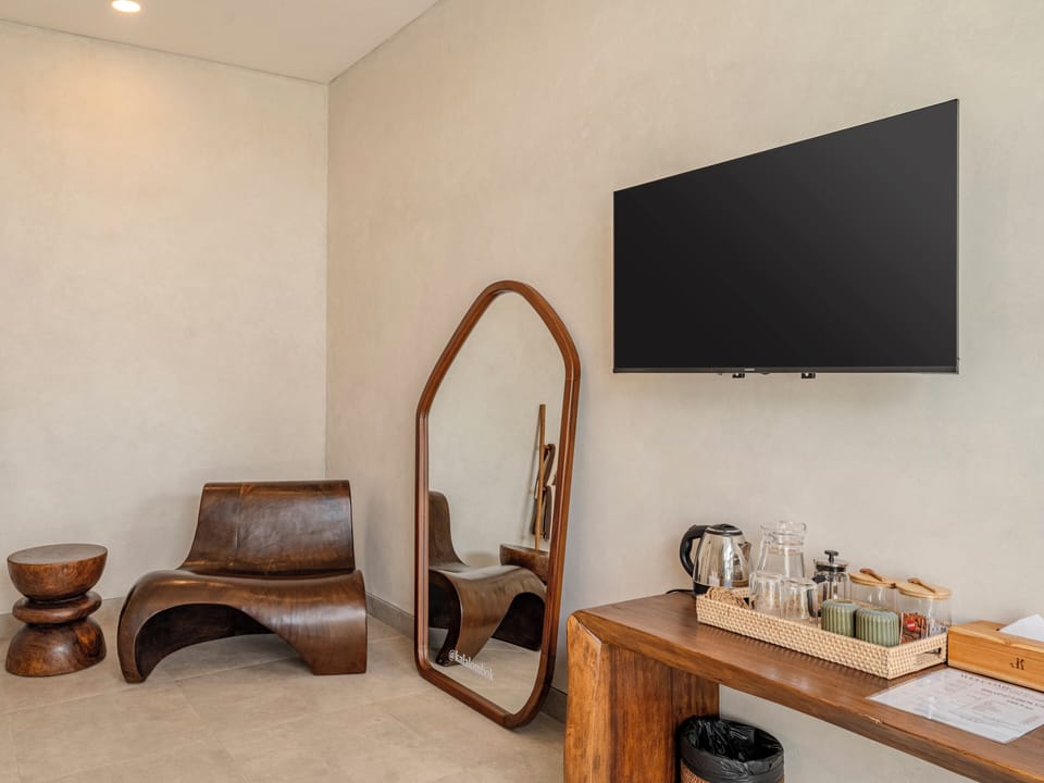 Deluxe Double Room | Premium bedding, down comforters, minibar, in-room safe