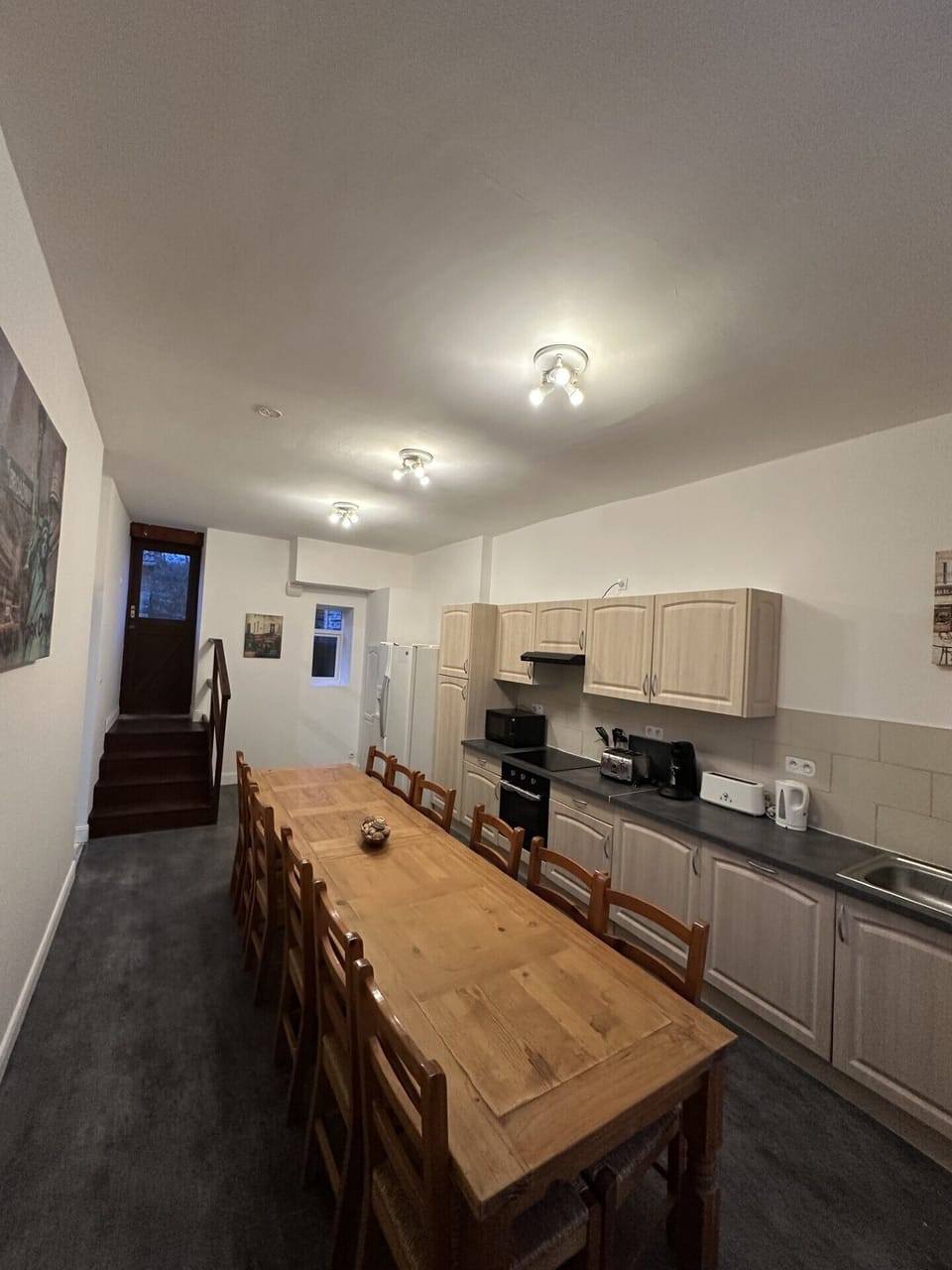 Kitchen-Dining Area