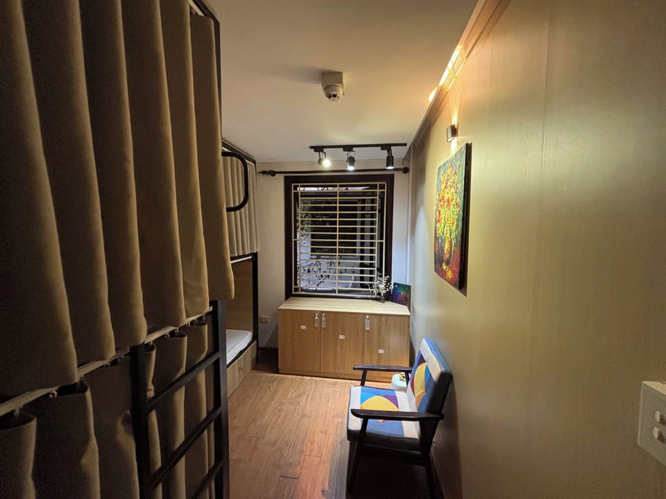 Basic Shared Dormitory, City View | Interior
