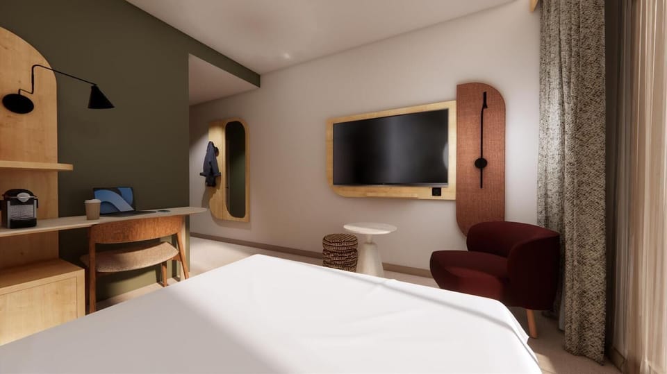 Standard Room, 1 Queen Bed, Balcony | Premium bedding, laptop workspace, blackout drapes, soundproofing