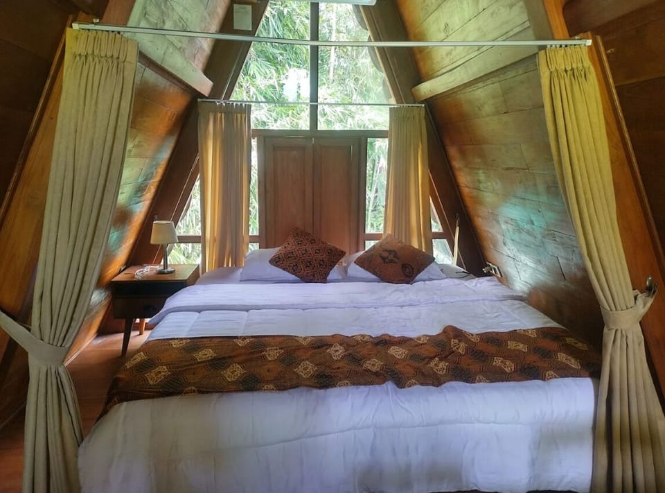 Deluxe Room | Free WiFi