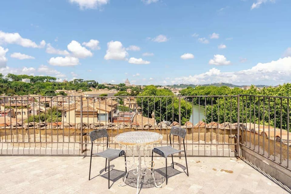 Vista dalla Terrazza Condominale sul centro di Roma