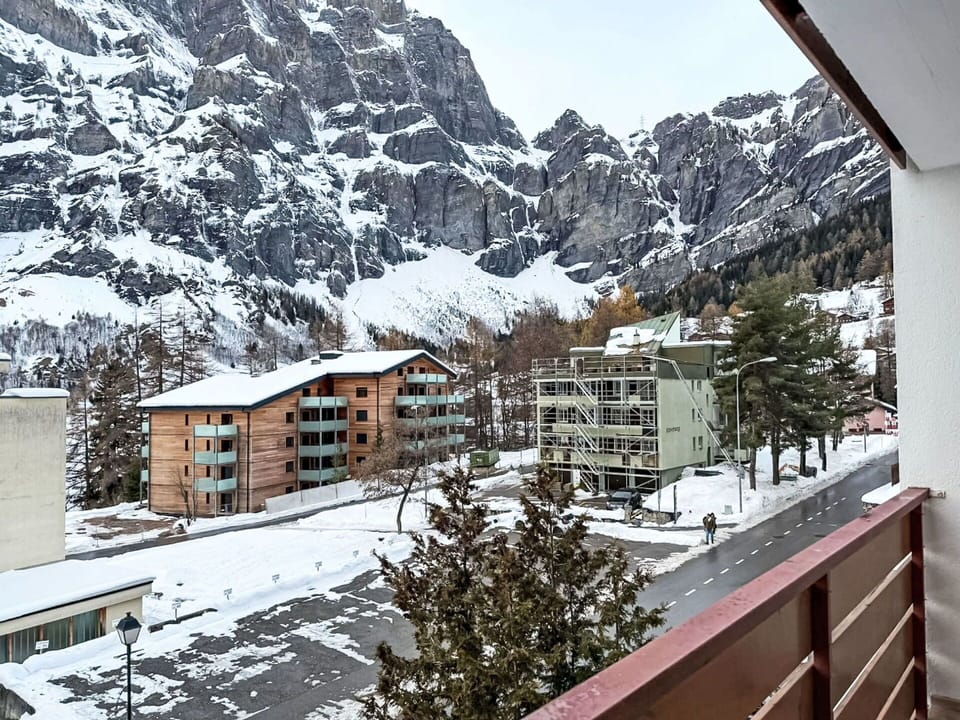 Snow, Mountain, Winter, Mountain Range, Freezing, Hill Station, Glacial Landform, Alps, Ridge, Valley