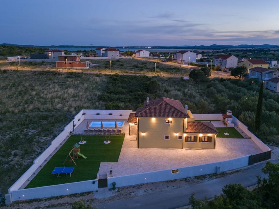 House | 4 bedrooms