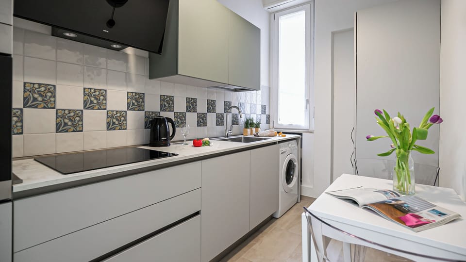 Apartment (1 Bedroom) | Interior
