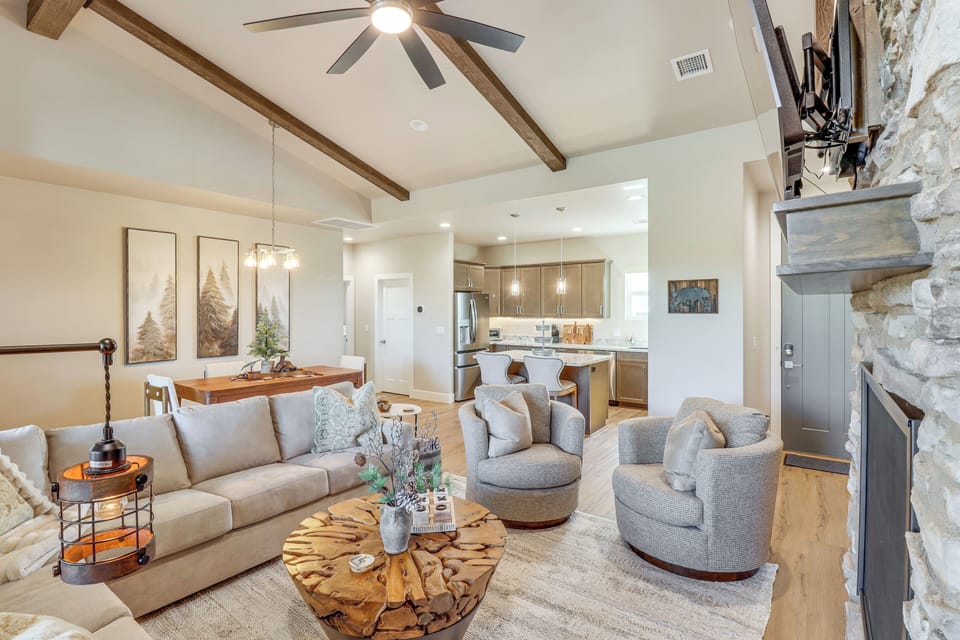 House (3 Bedrooms) | Interior
