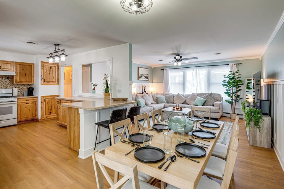 House (4 Bedrooms) | Interior