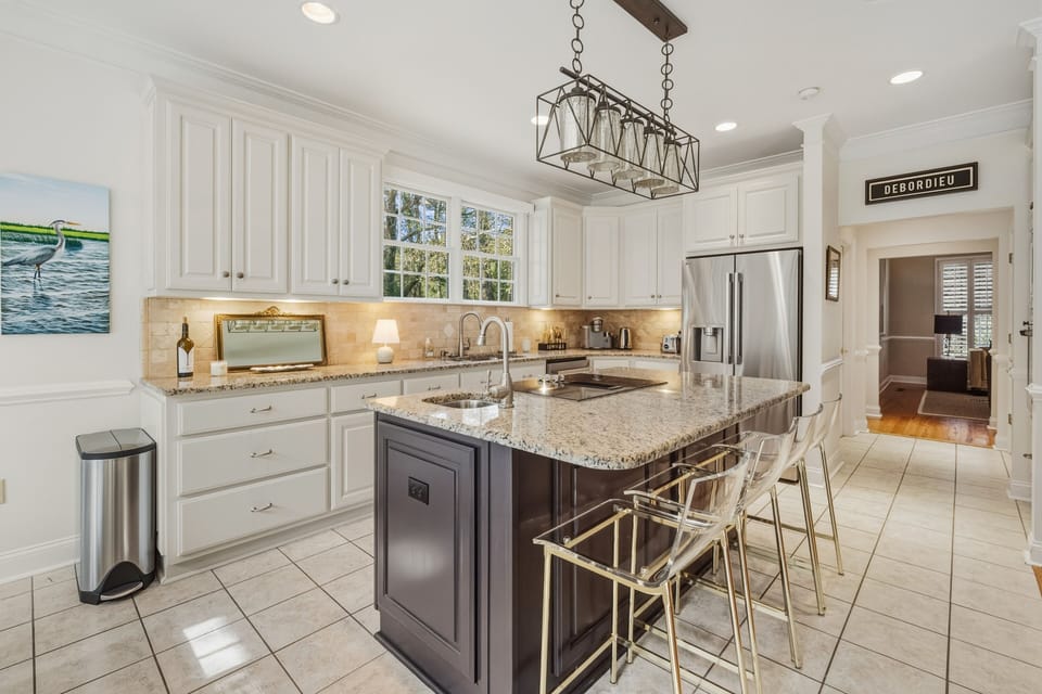 House, 5 Bedrooms | Private kitchen | Coffee/tea maker, fridge, oven, toaster