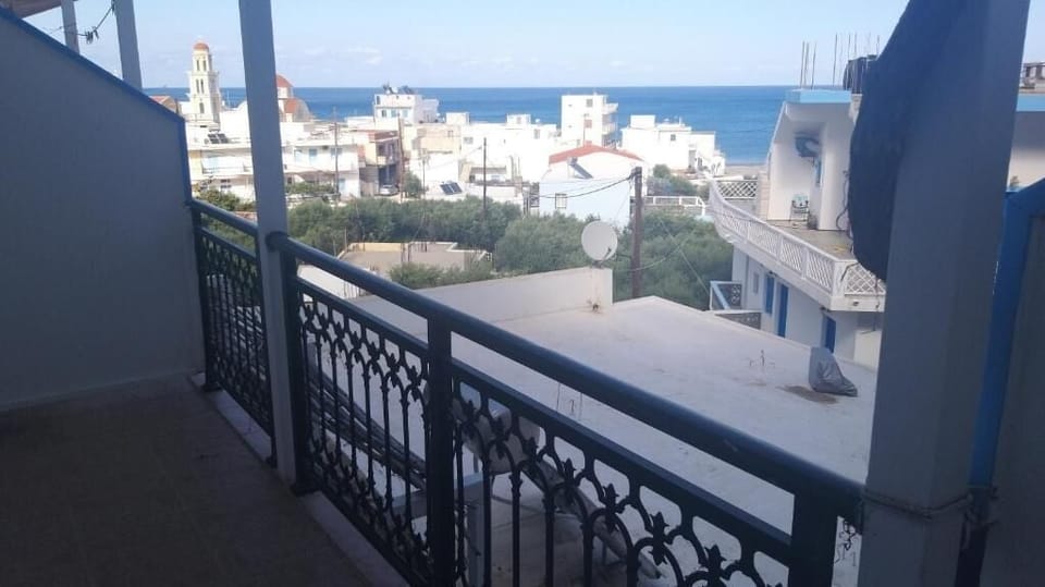 Standard Double Room, Balcony, Sea View | Property grounds