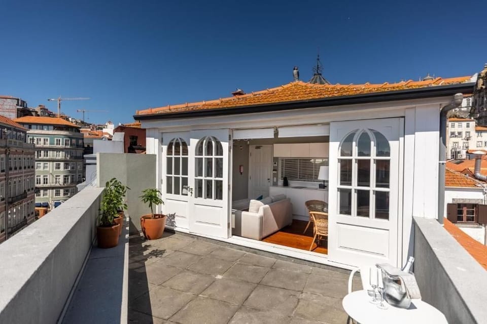 Apartment, Patio, City View (1 cama de casal) | Property grounds