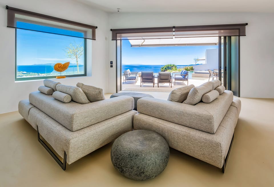 Luxury Villa, 5 Bedrooms, Sea View | Interior