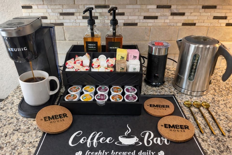 Coffee bar and tea
