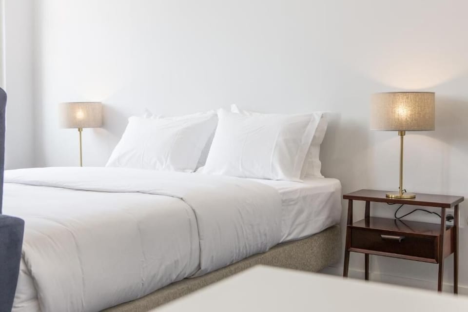 Classic Studio, City View | Free WiFi