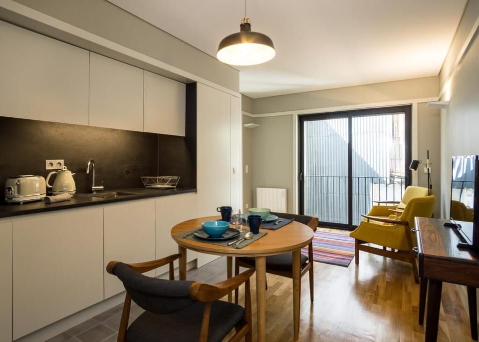 Classic Apartment | Dining