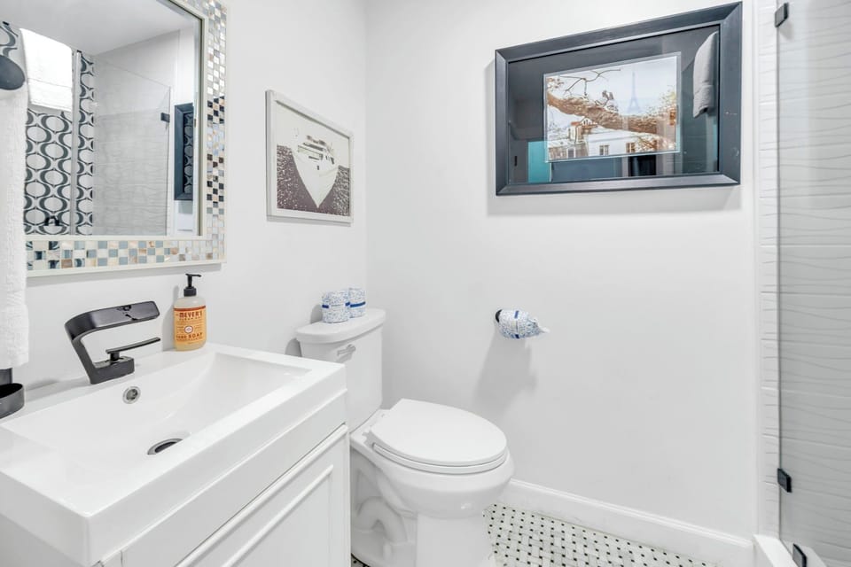 Guest bathroom