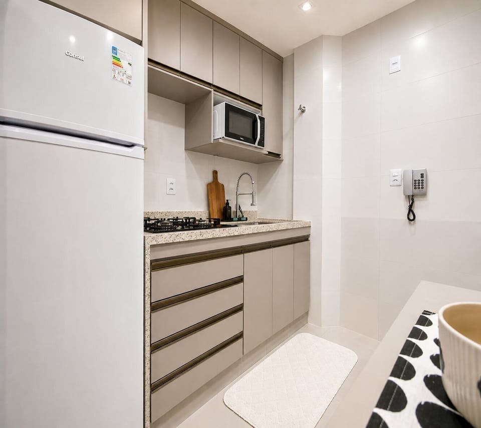 Communal kitchen,Kitchen or kitchenette