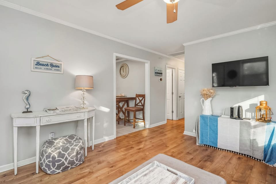 Living Room - Southwest