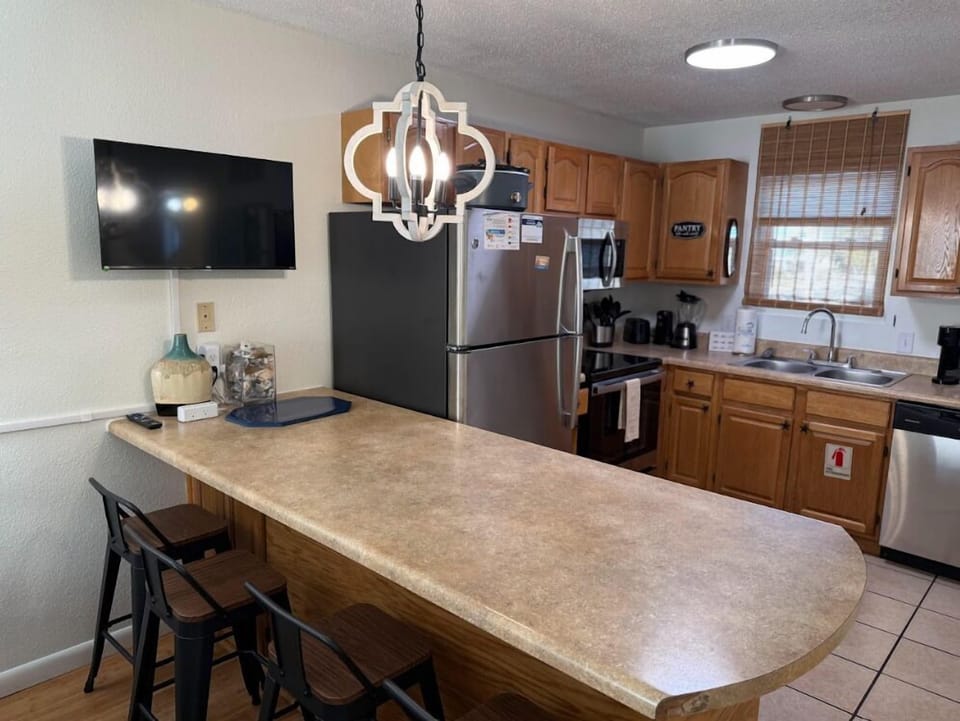Condo, Multiple Beds (Sunrise Village 118) | Private kitchen | Oven, toaster