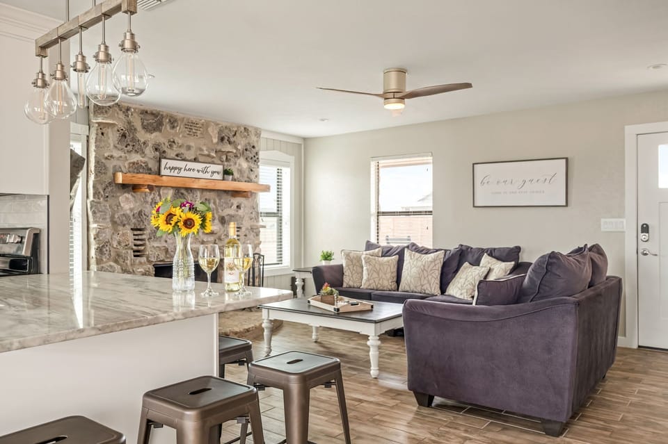 Living room and kitchen seating area