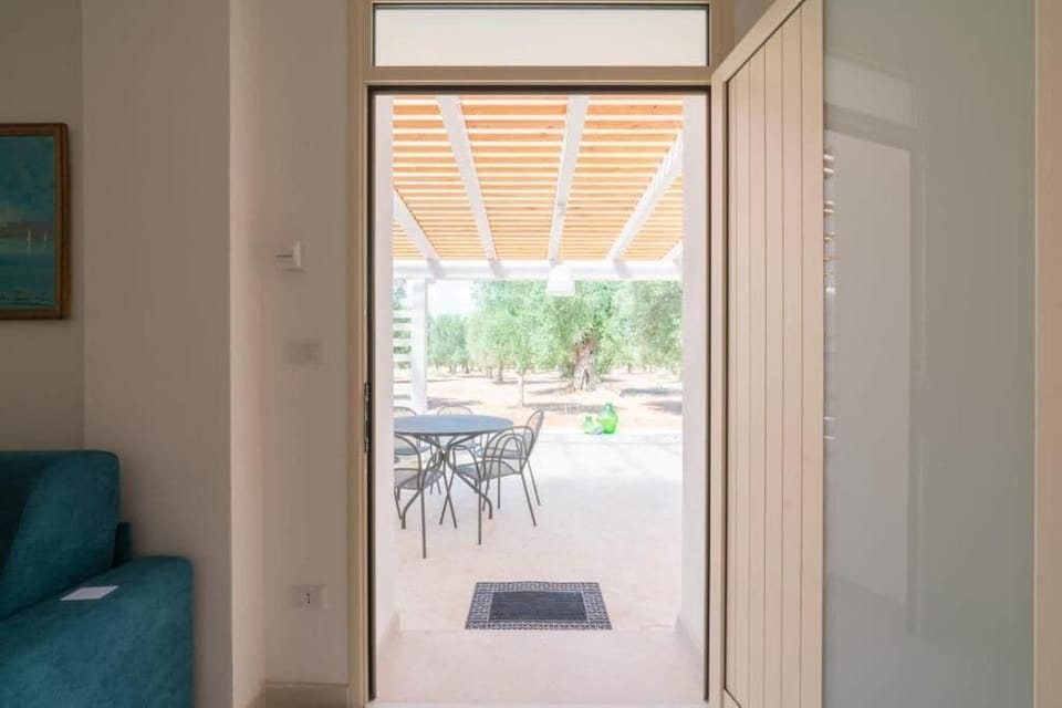 Classic House, Patio, Garden View | Interior