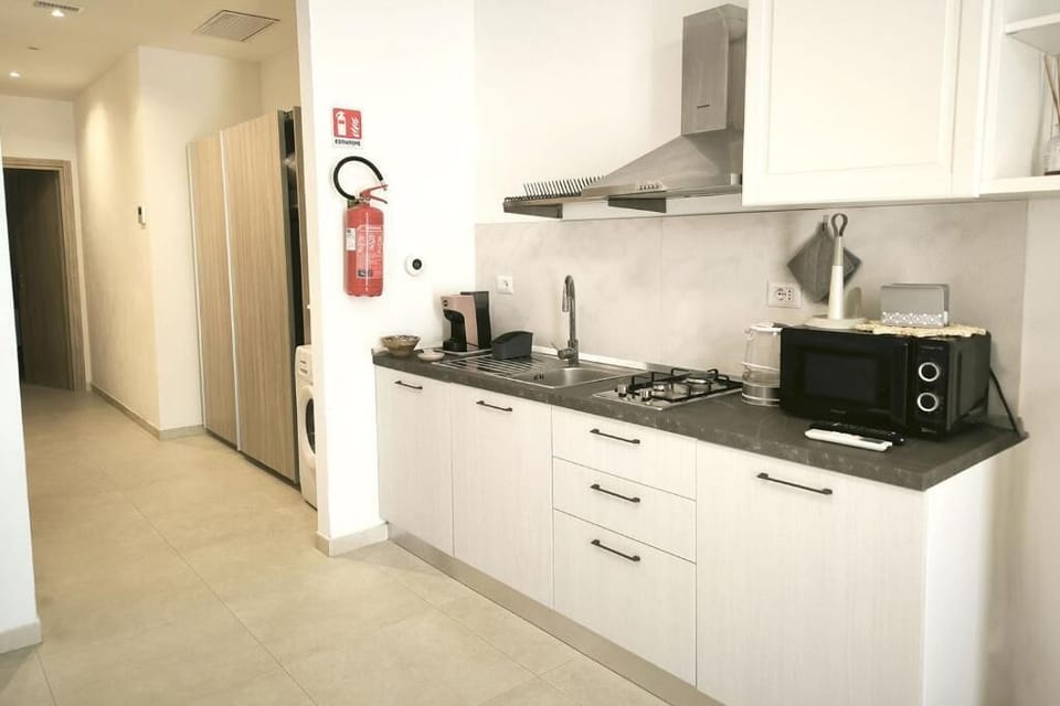 Family House, Garden View | Private kitchen | Highchair