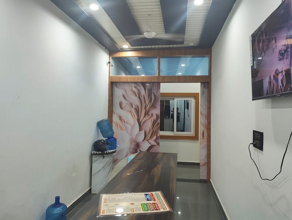 Deluxe Double Room, City View | WiFi (free)