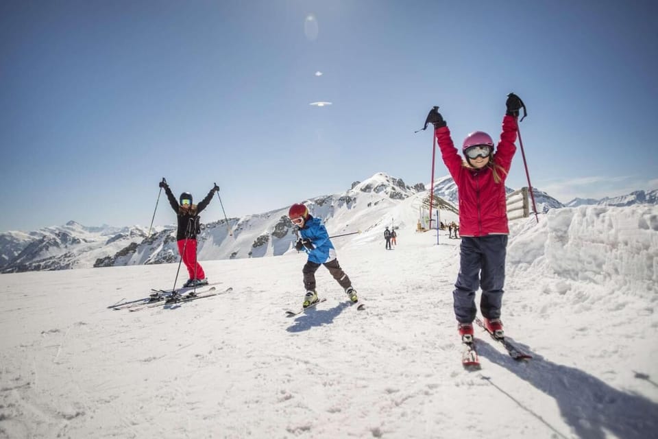 Snow and ski sports