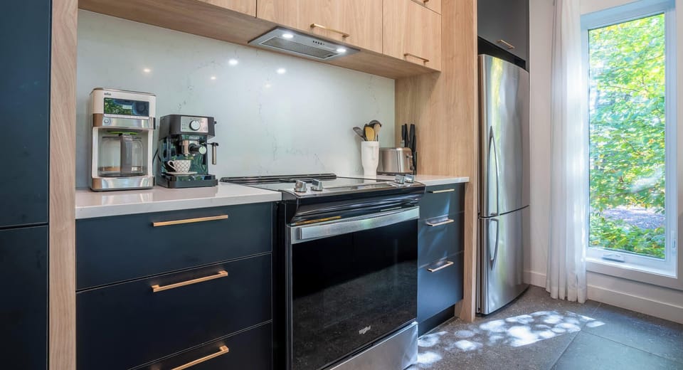 "Endroit très bien, confortable, je recommande" Joannie (3 ans sur Airbnb)