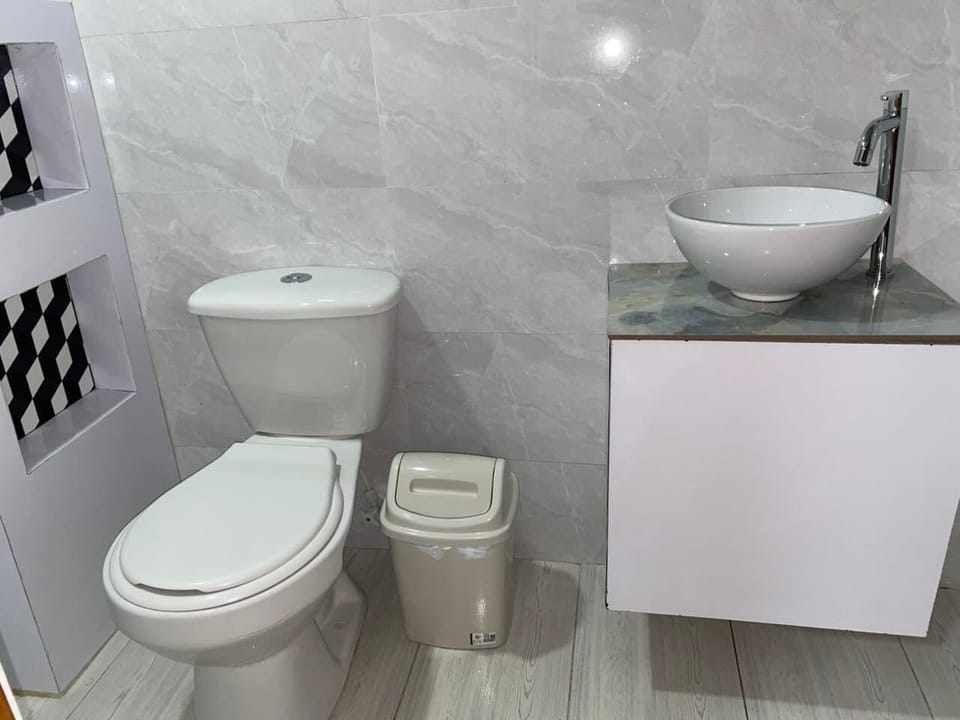 Comfort Double Room | Bathroom | Towels, soap, toilet paper