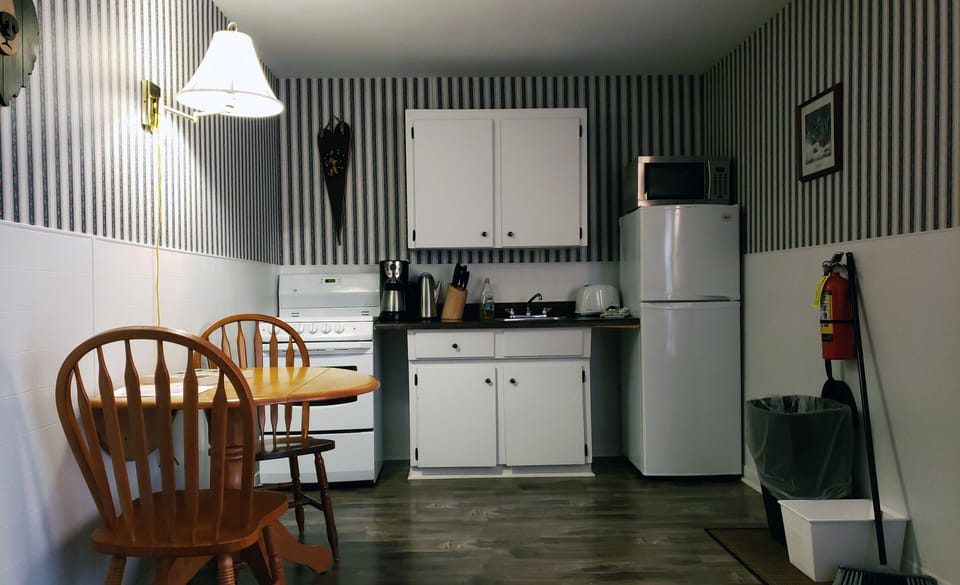 Cottage, 1 Bedroom | Private kitchen