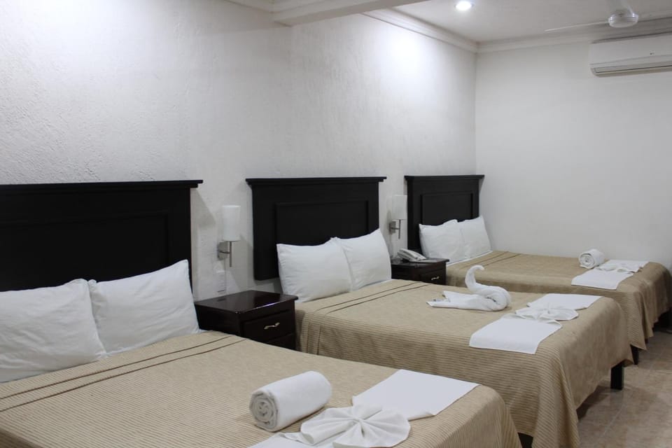 Minibar, desk, iron/ironing board, WiFi (free)