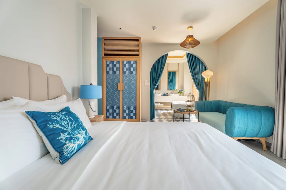 Premium bedding, minibar, in-room safe, individually decorated