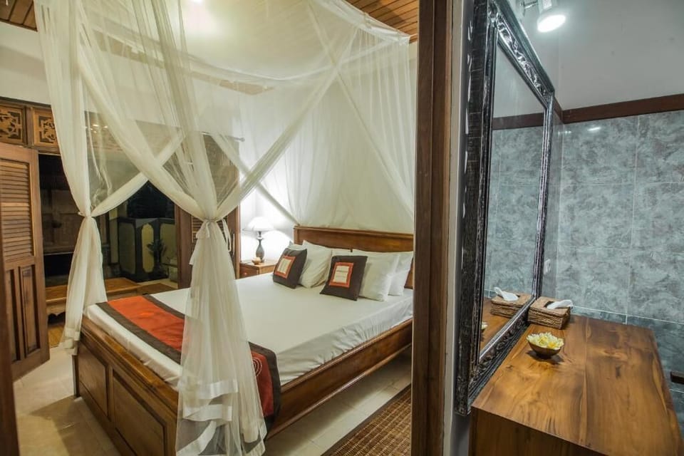 In-room safe, free WiFi, wheelchair access
