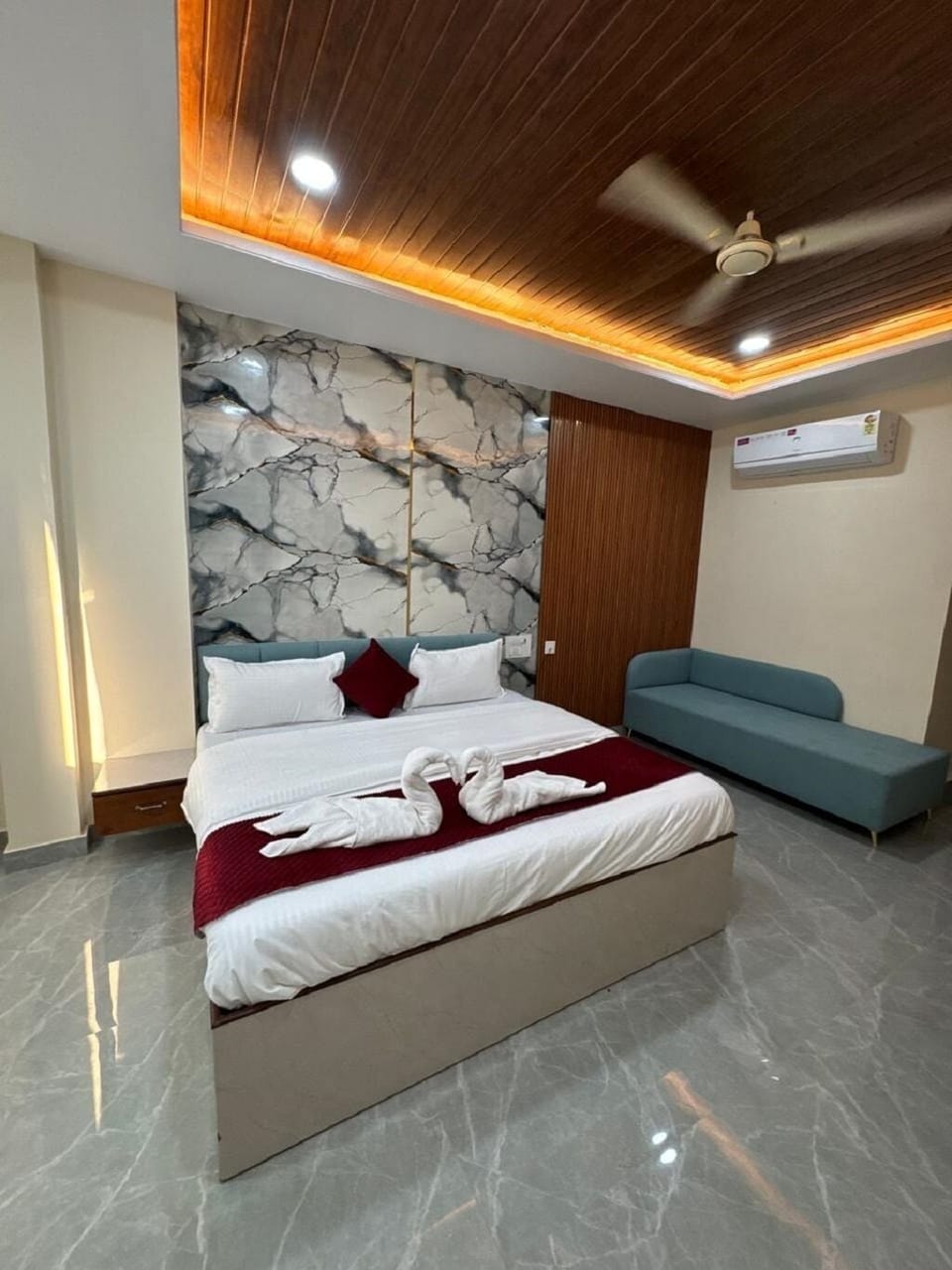 Standard Room | Free WiFi