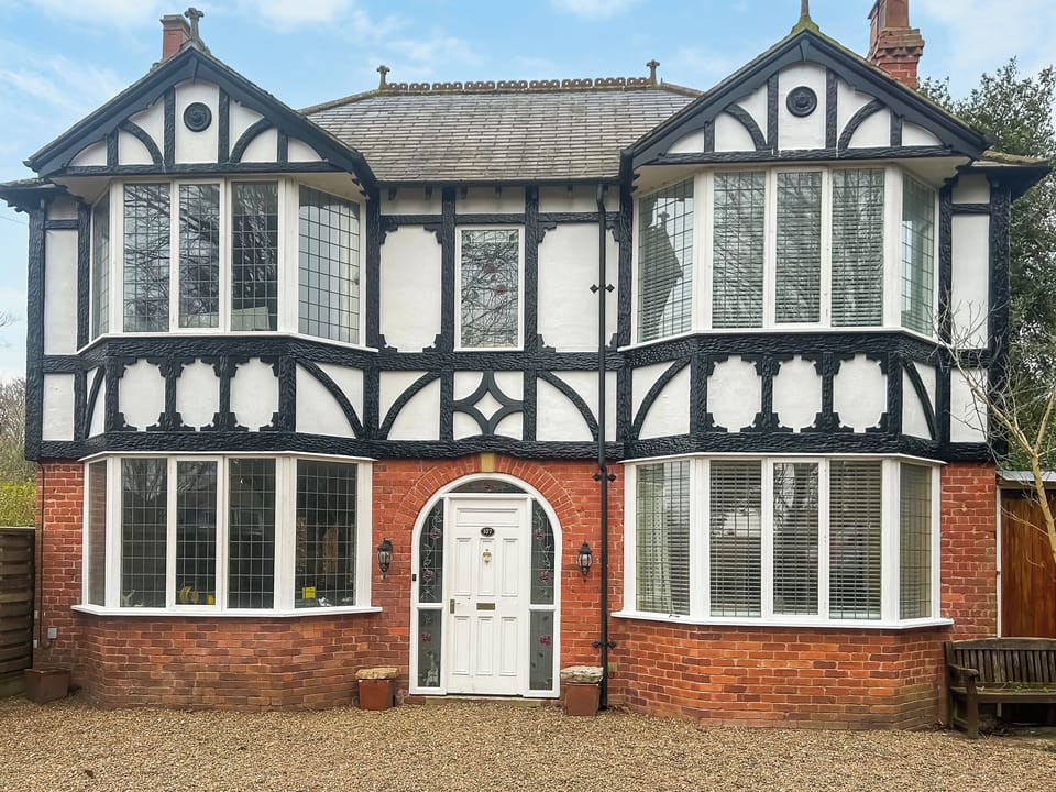 Marton Lodge | Marton Lodge Apartment, Bridlington