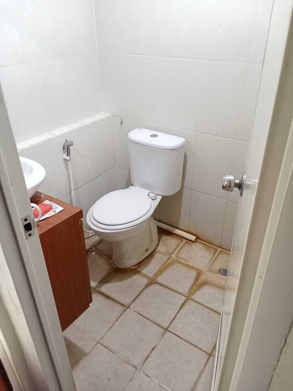 Studio | Bathroom | Shower