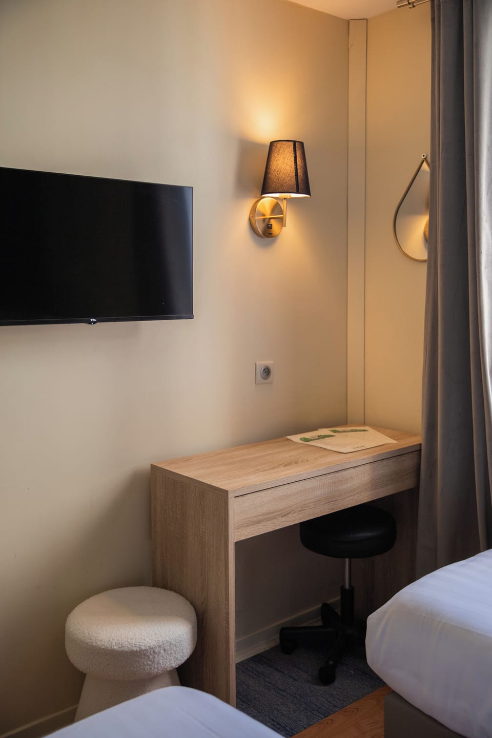 Standard Twin Room | Premium bedding, desk, iron/ironing board, free WiFi