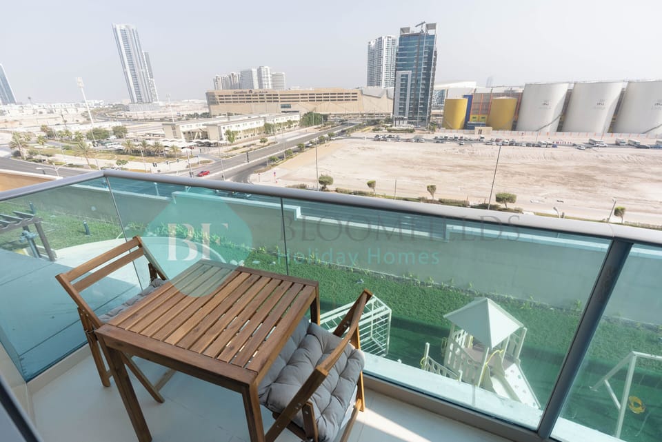 Apartment, Balcony | Outdoor dining