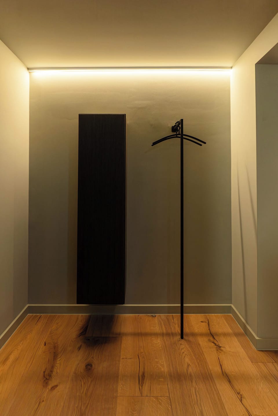 Room | Wardrobe