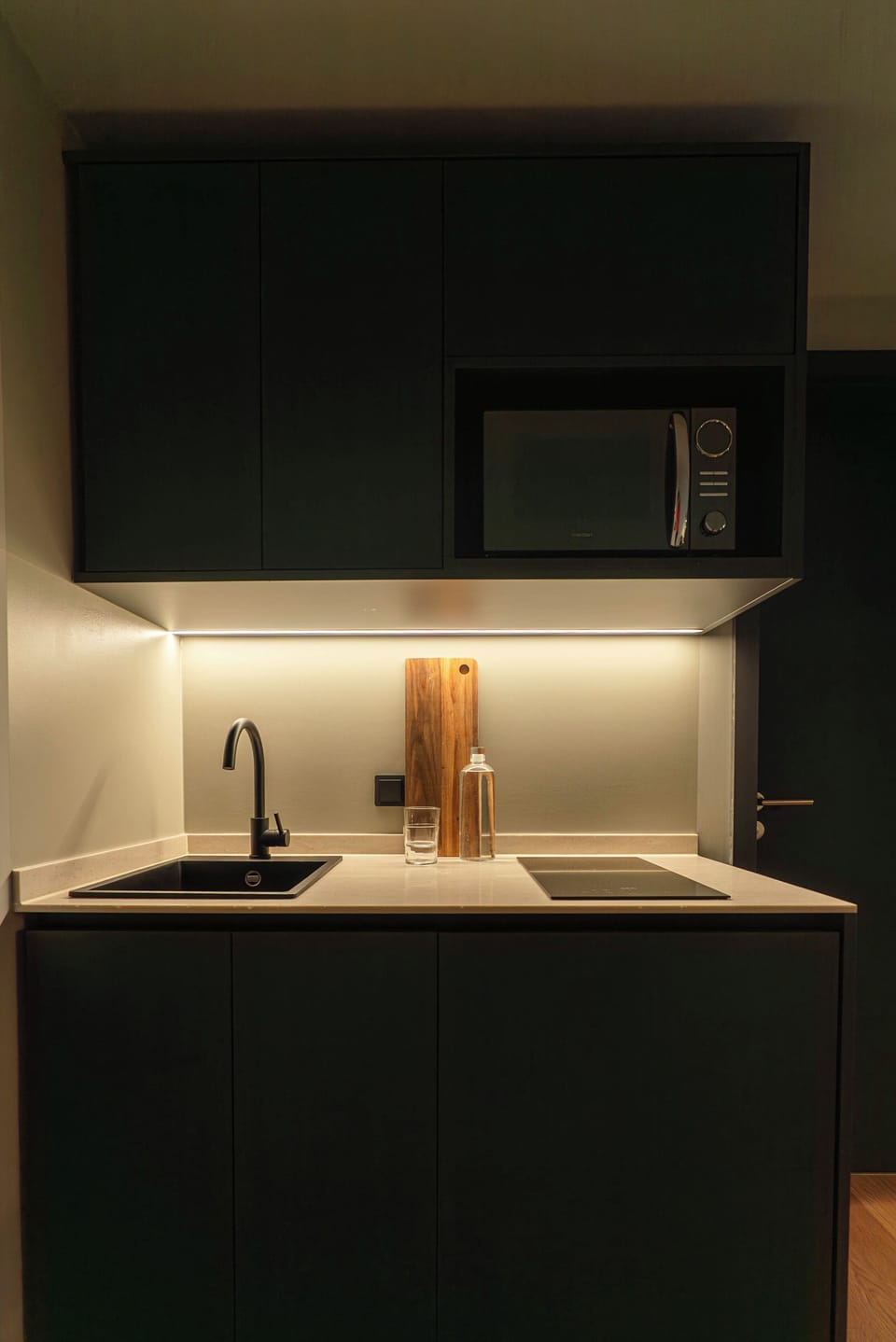Room | Private kitchenette | Espresso maker, fridge, microwave, stovetop