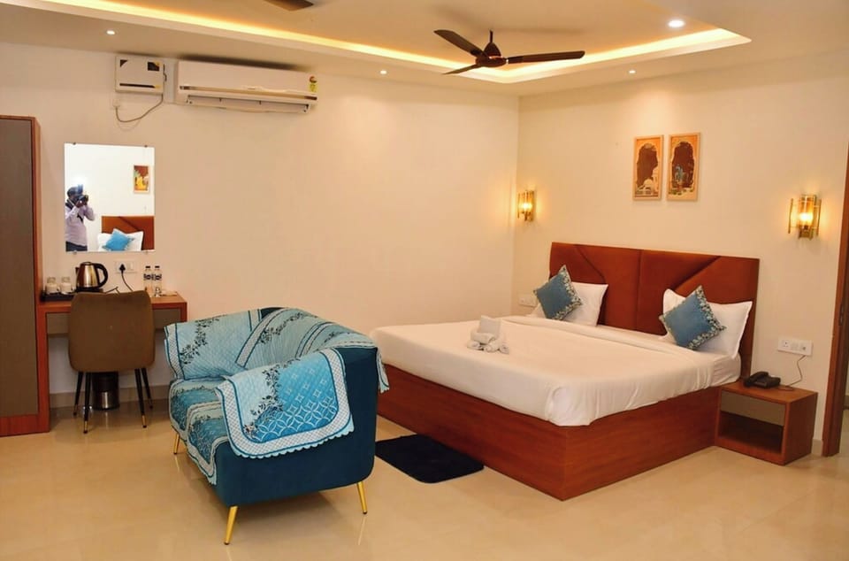 Executive Double Room, Air conditioning | View from room