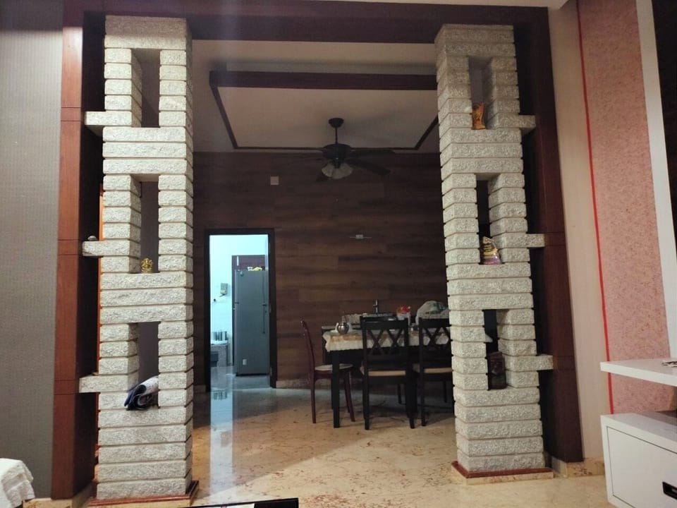 Deluxe Double Room, Garden View | Living area | TV