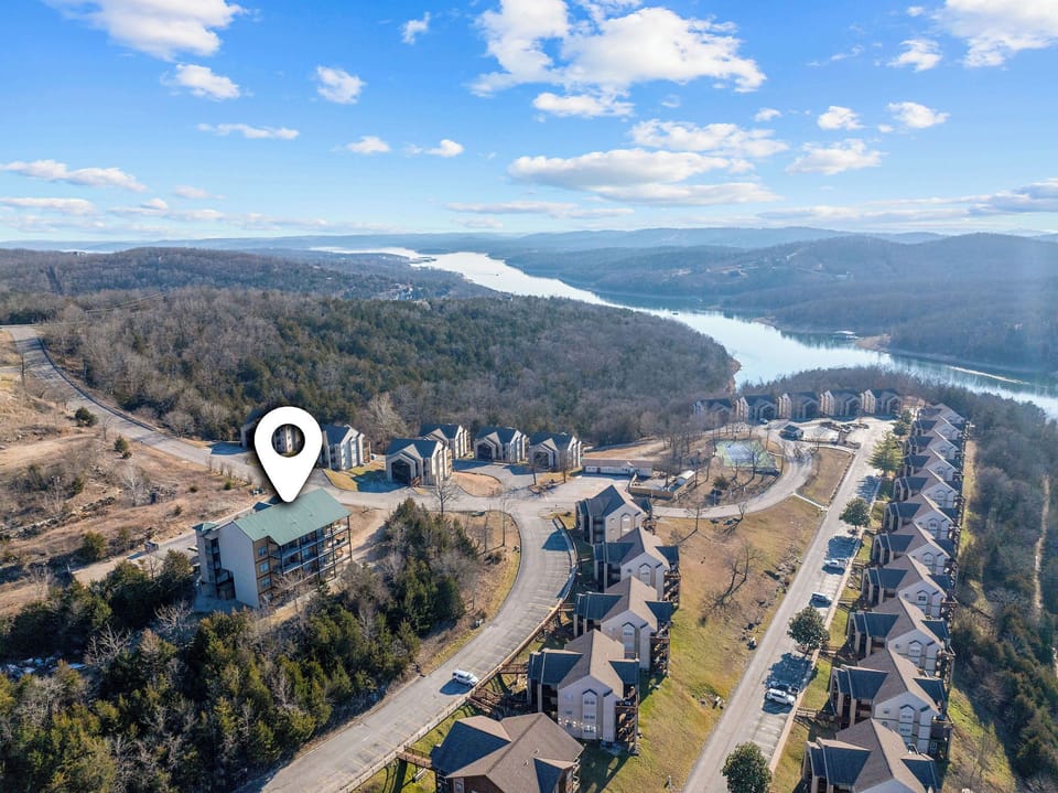 SO close to the lake!